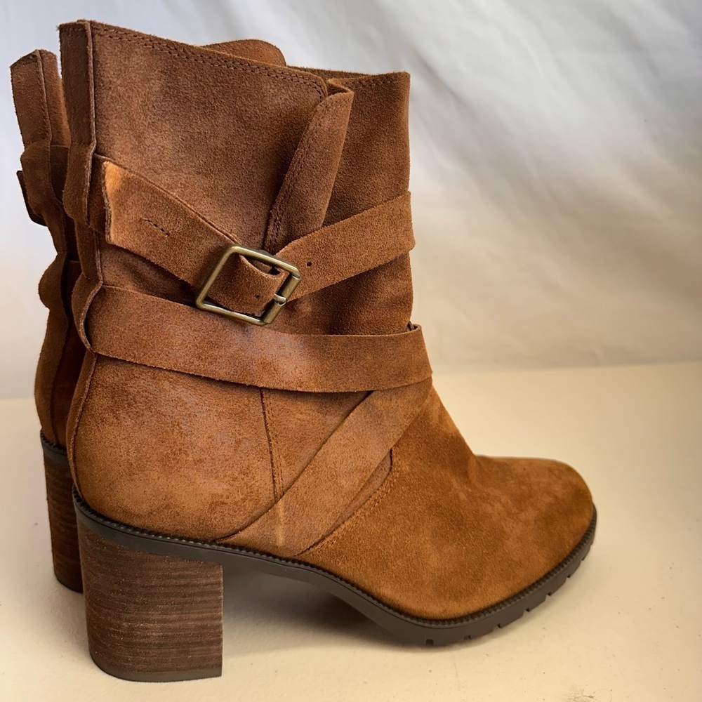 Clarks Brown Suede Leather Ankle Boots Block Heel Wrap Strap – Size 9.5M - Picture 4 of 8